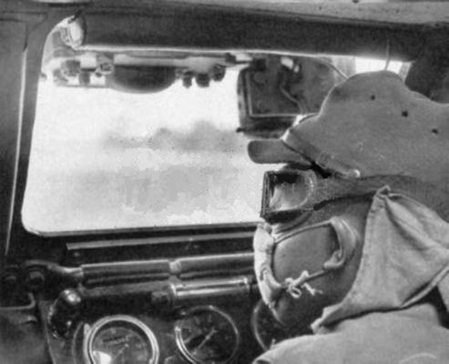 Figure 12. Japanese armoured vehicle driver in the Philippines wearing Type 5 dust goggles. They were not however, issued as specialist Tank Goggles, but were for general purpose.